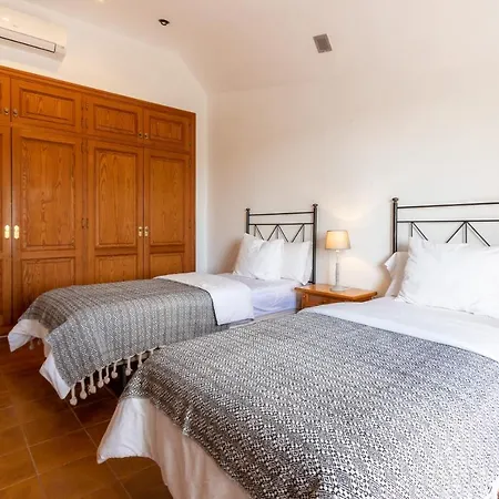 Can Bultad, Finca Rustica Con Piscina Villa