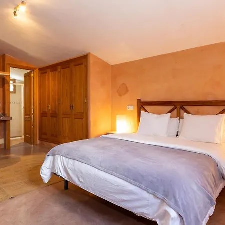 Avinent, Rustica Con Piscina 4*